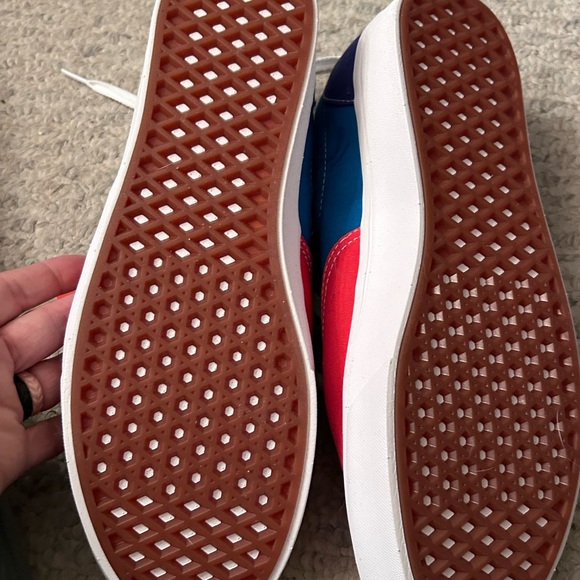 Colour blocked Vans - Picture 3 of 3